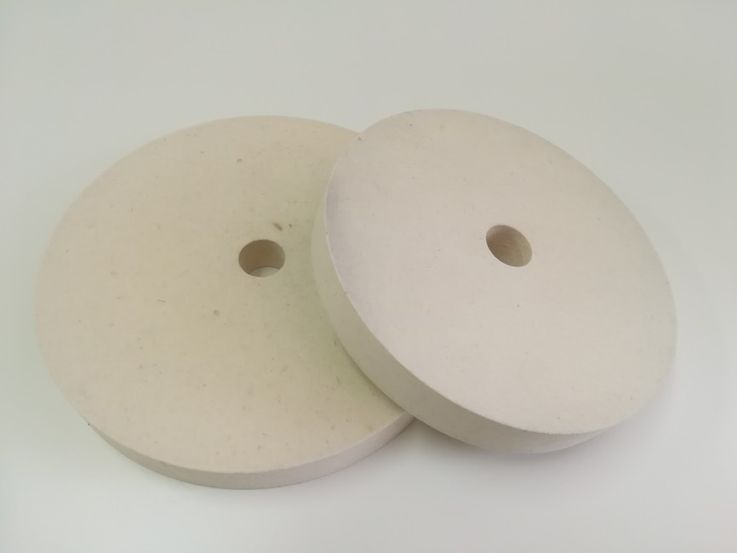 Felt wheels with hole - different densities